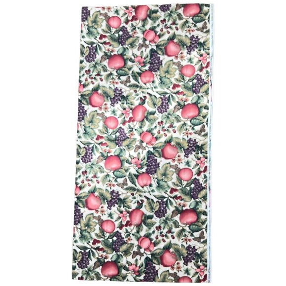 Cranston VIP Print Works Fabric Fruit Grape Apple Butterfly 45"x46" Cotton - Picture 3 of 4